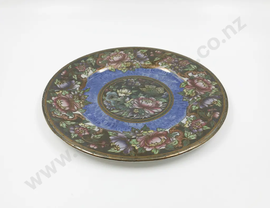 Maling Lustre Plate with Paeonies and Butterfly Image 1++
