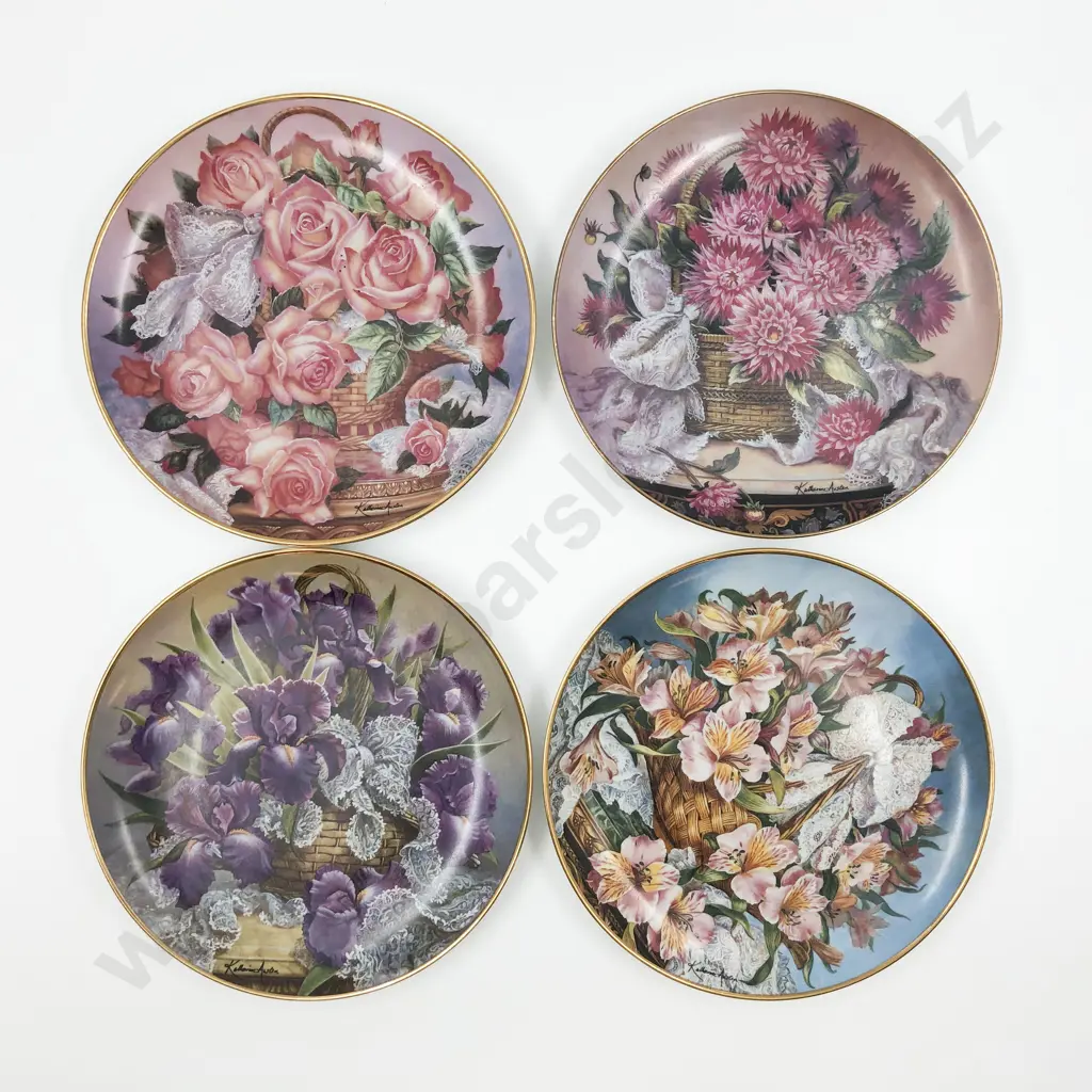 Set of 12 Katherine Austen Franklin Mint Flower Plates with Display Shelves Image 1++