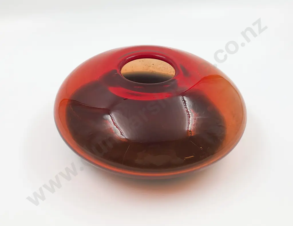 Hand Blown Art Glass Vase Image 1++