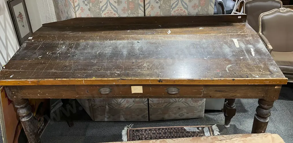 Large Vintage Desk Image 1++