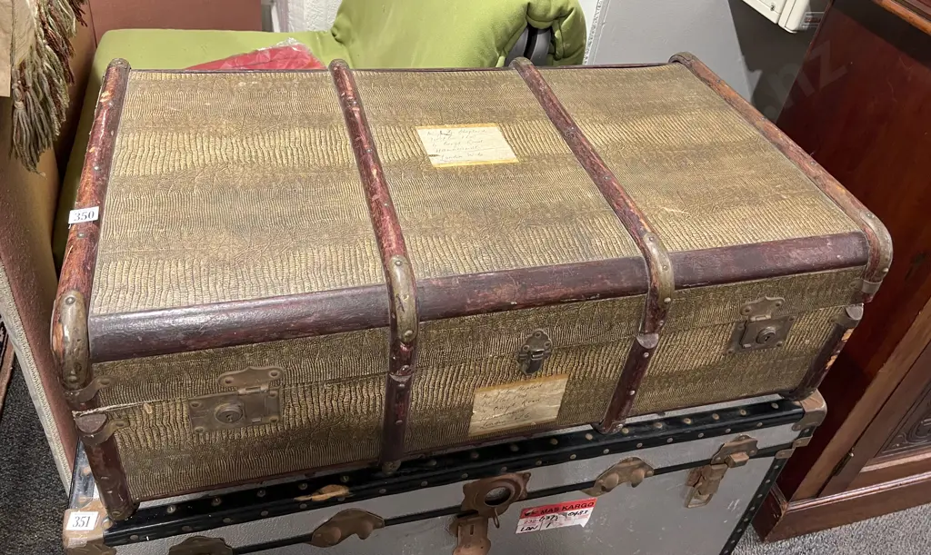 Cabin Trunk Image 1++