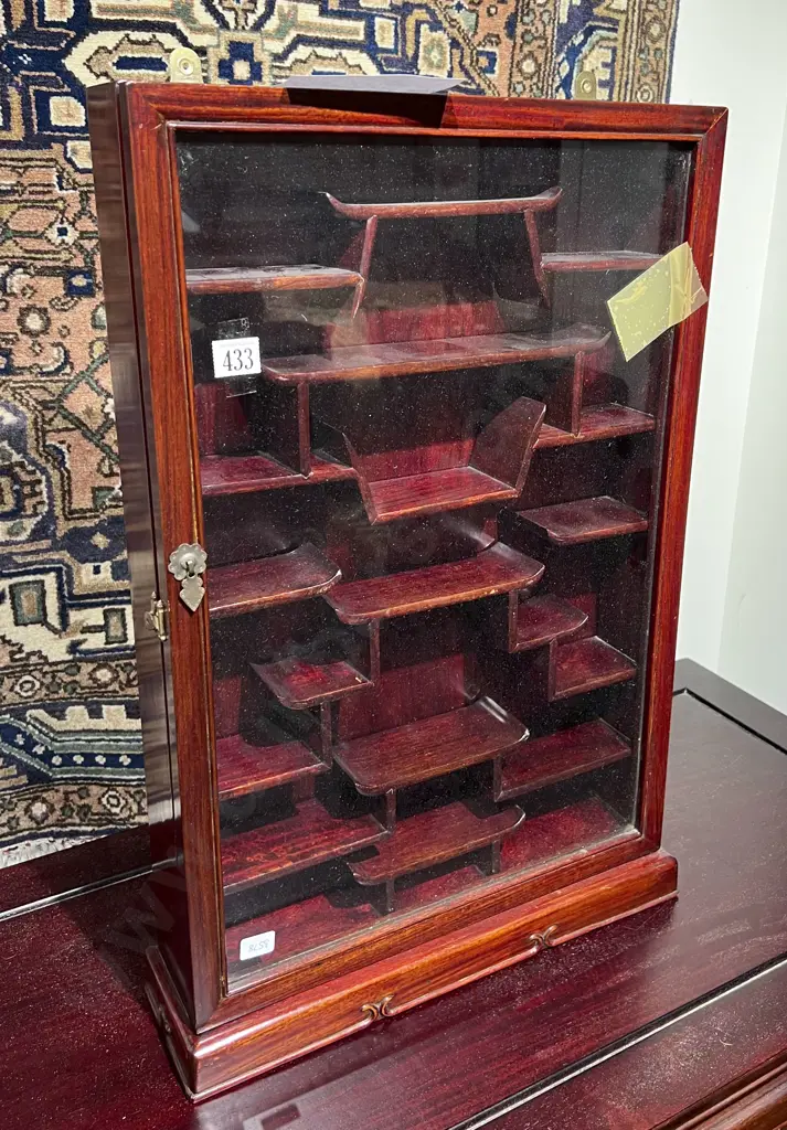 Glazed Door Chinese Style Display Cabinet Image 1++