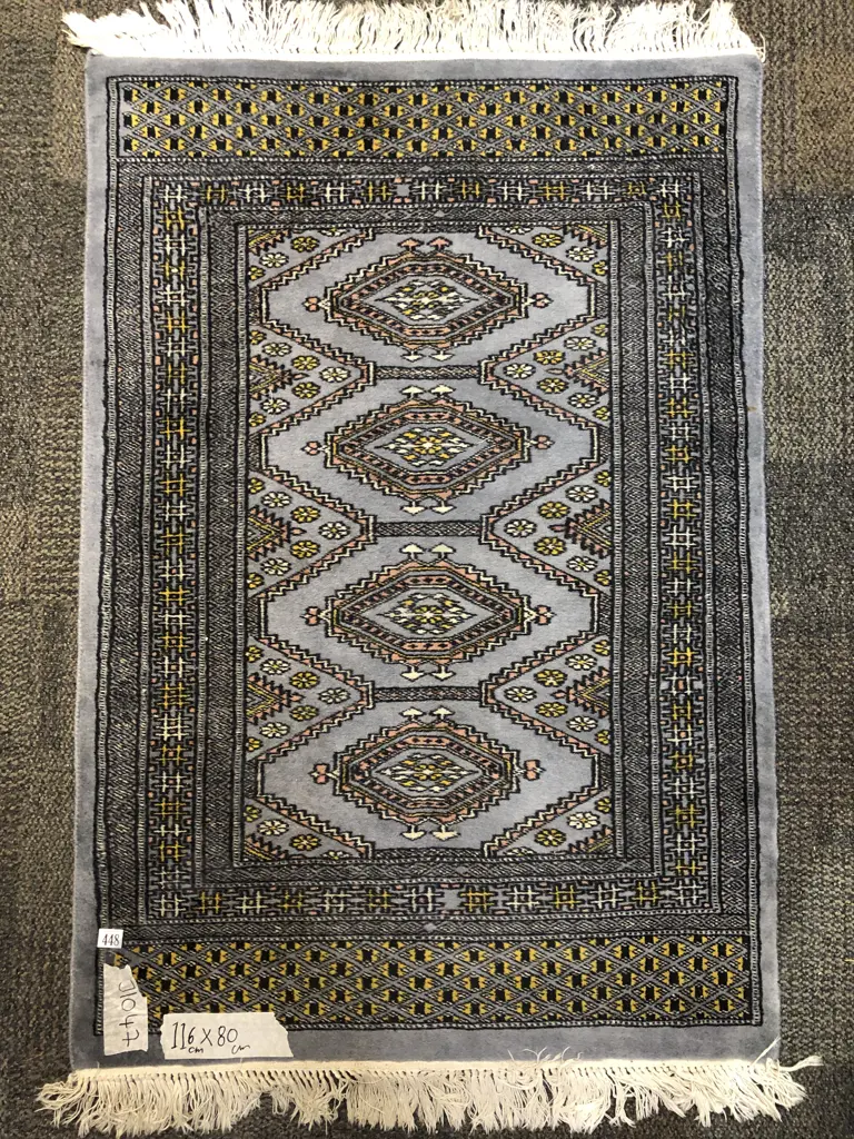 Pakastani Persian Style Image 1++