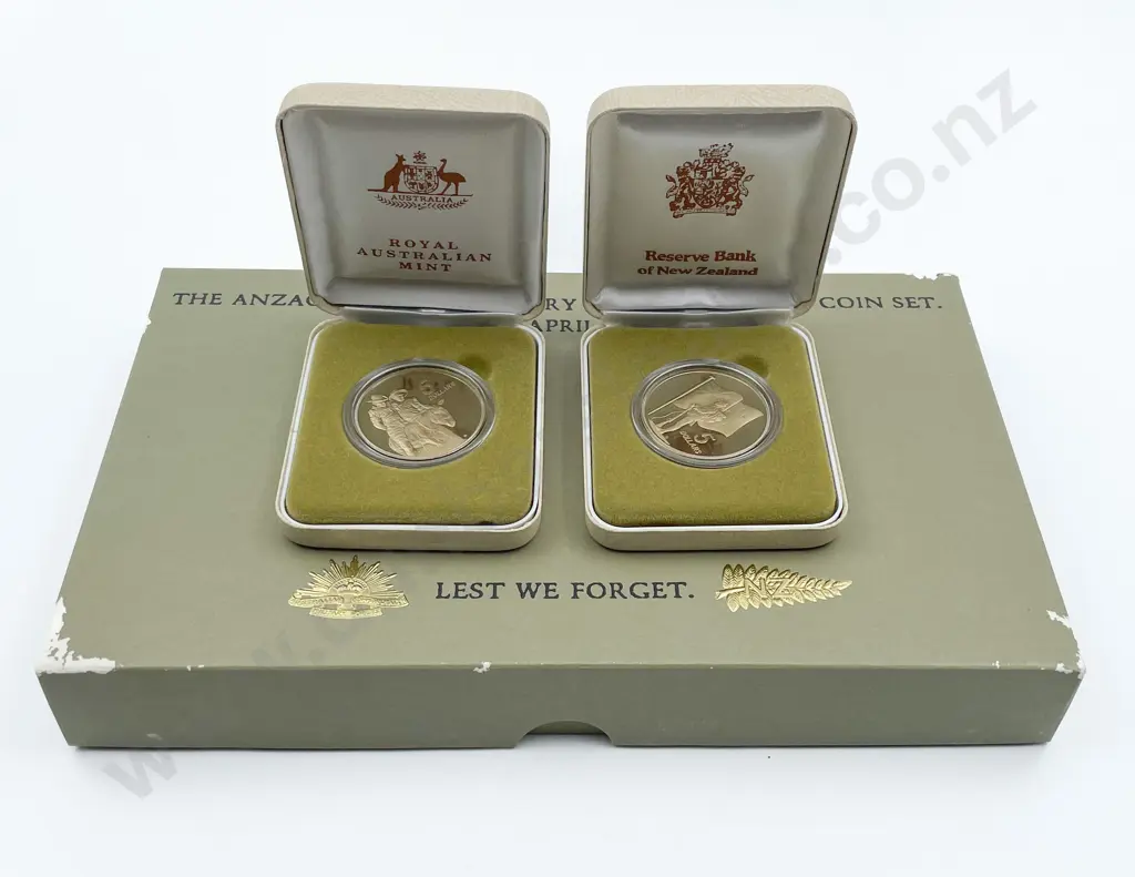 NZ 1990 Anzac 75th Anniversary Commemorative Coin Set Image 1++