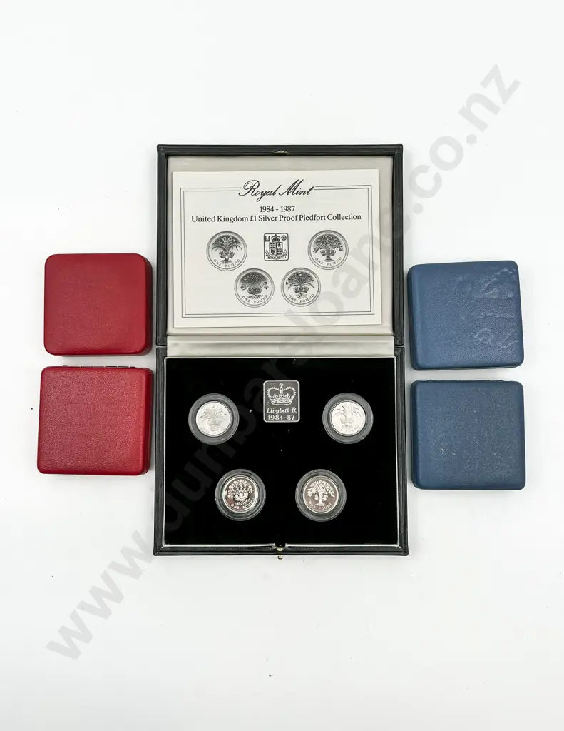 UK Royal Mint 1984-1987 One Pound Proof Piedfort Collection Image 1++