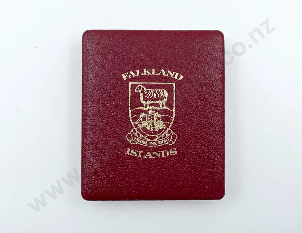 Falkland Island Royal Mint 100th Anniversary of Self Sufficiency £25 Silver Proof Coin Image 1++
