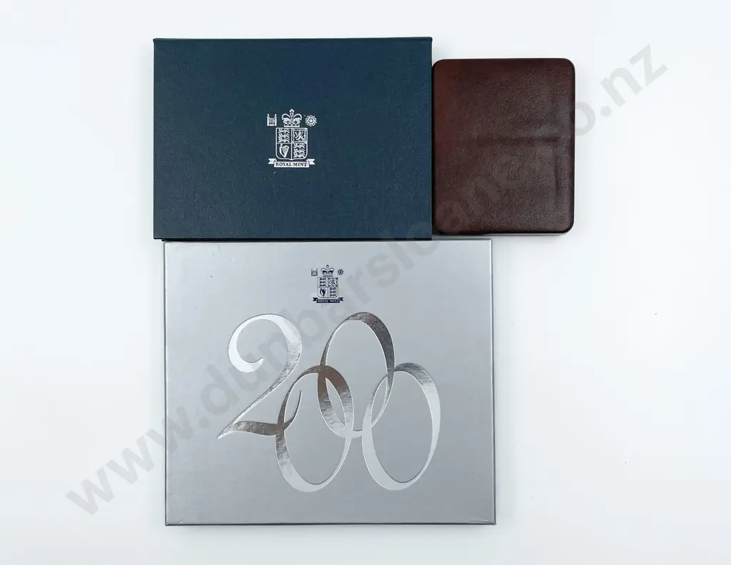UK Royal Mint 2000 Proof Ten Coin Set Image 1++