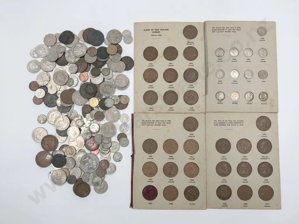 Small Qty Vintage and Modern World Coinage Image 1++