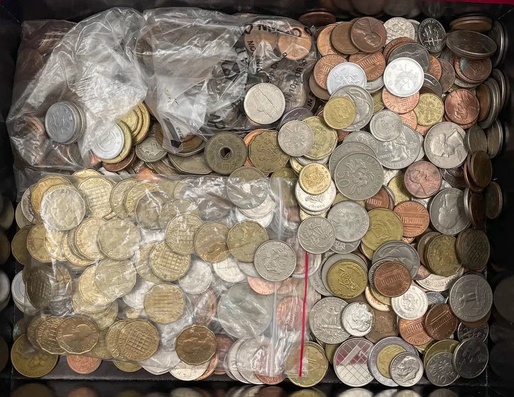Qty World Vintage Pocket Change Coinage Image 1++