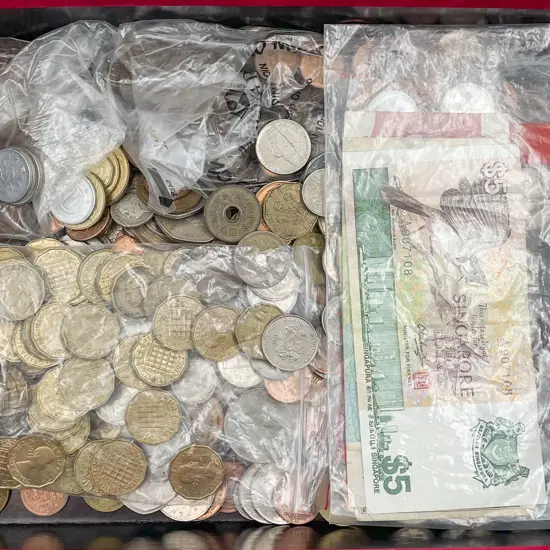 Qty World Vintage Pocket Change Coinage