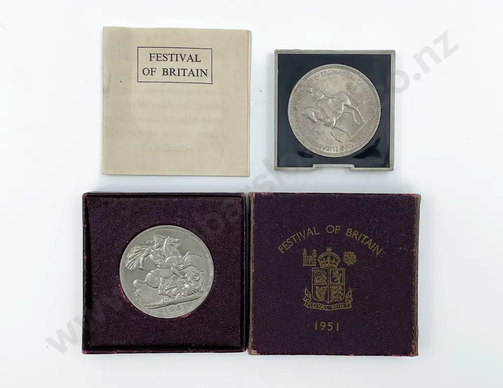 Original Boxed 1951 Festival of Britain Five Shillings Image 1++