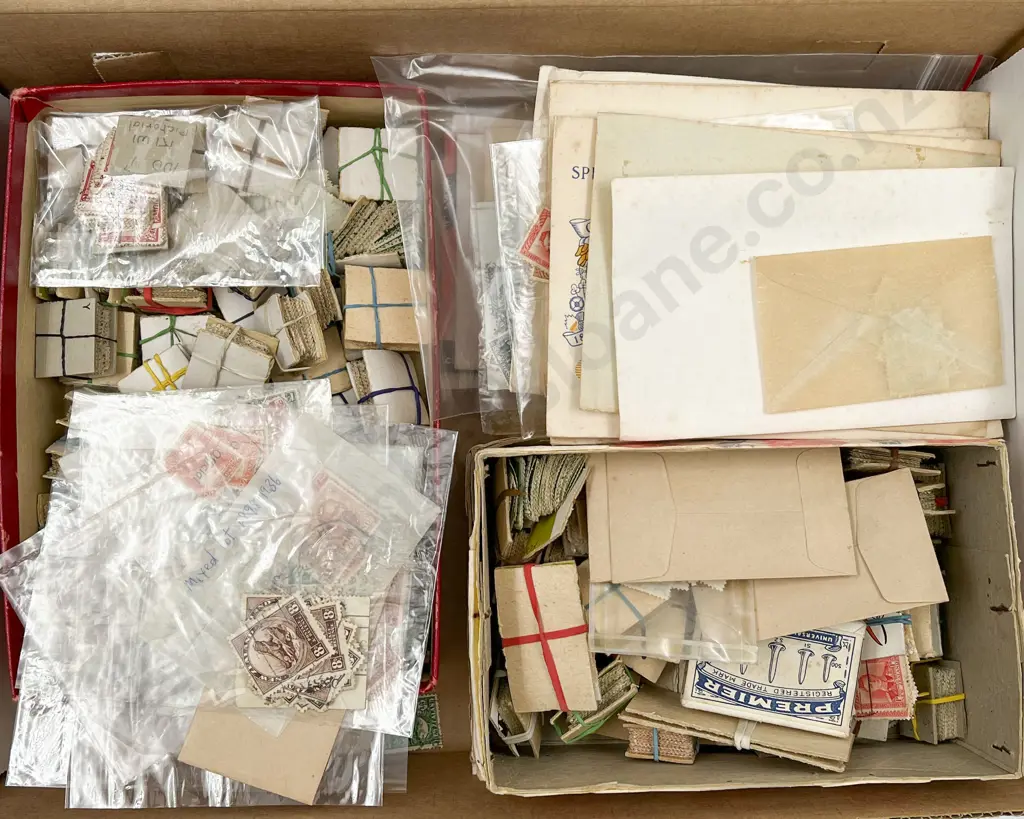 Qty NZ Unmounted Sorted Mainly Pre-Decimal Stamps Image 1++