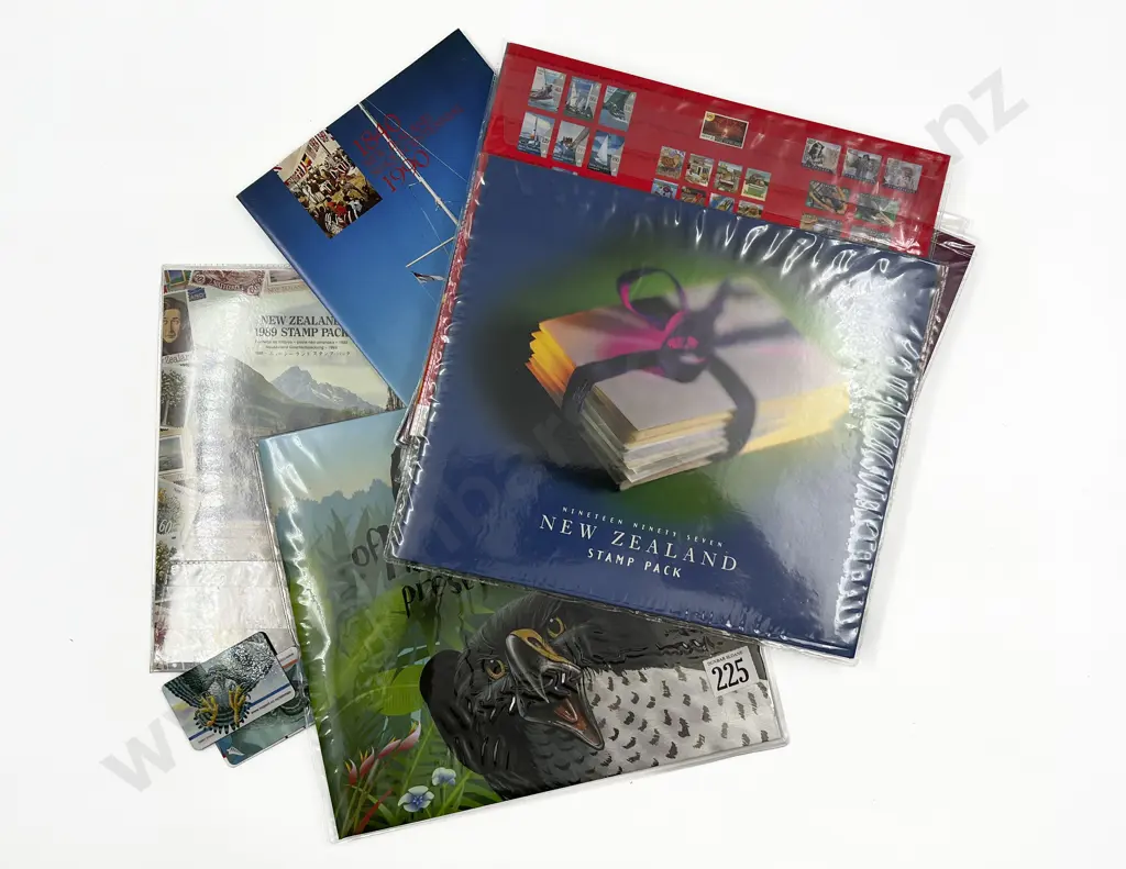 Qty NZ Stamp Packs (15) Image 1++