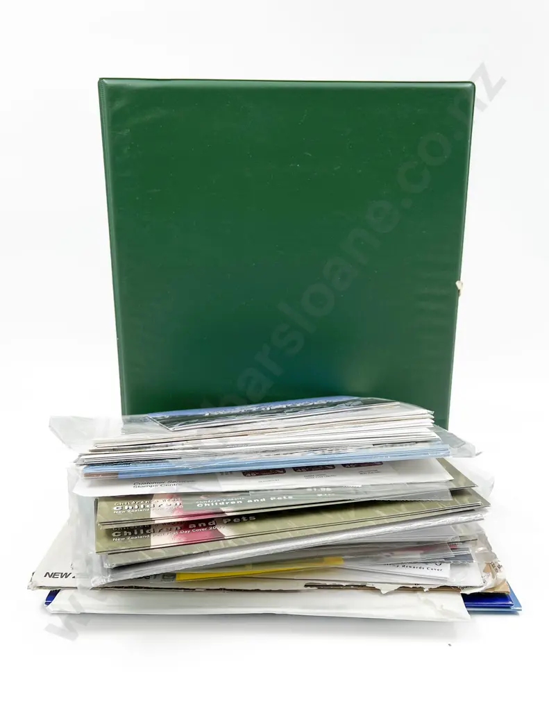 NZ Qty Assorted Best Of Stamp Packs Image 1++