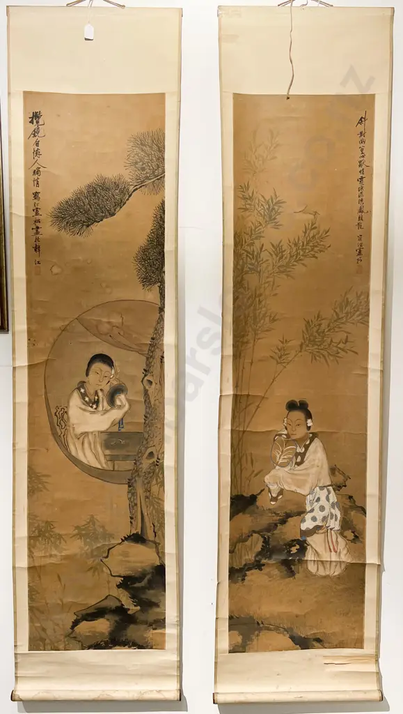 Four Japanese Scroll Works Depicting the Four Seasons Image 1++
