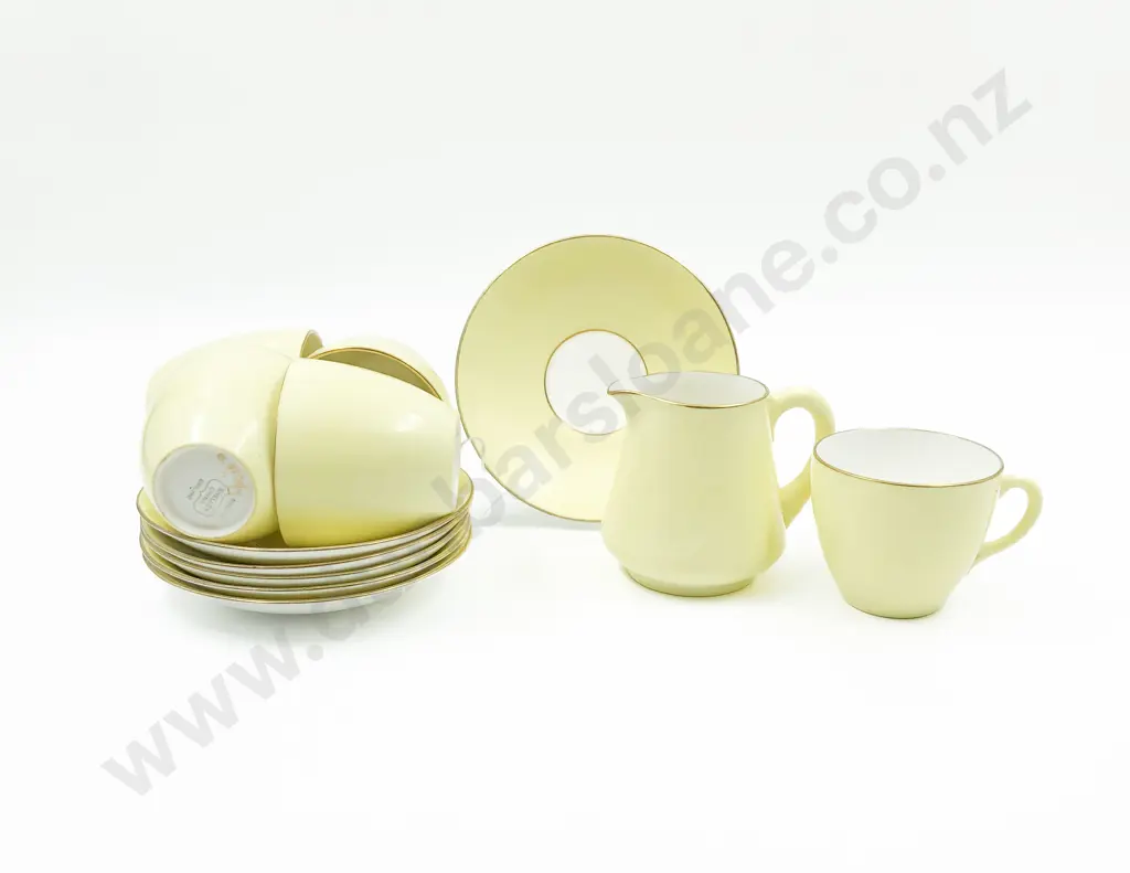 Shelley Part Tea Set Image 1++