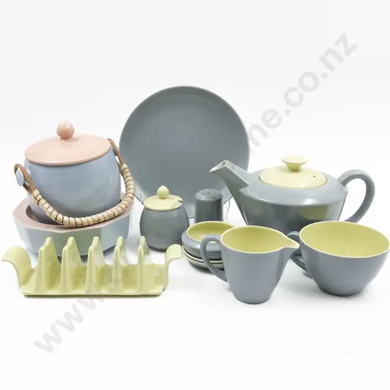 Quantity of Assorted Poole China (Minor Chips)