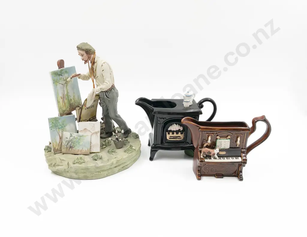 Ceramic Group Figure of Artist Together With Two Park Rose Novelty Jugs Image 1++
