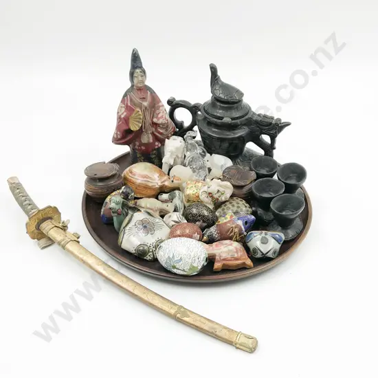 Quantity of Assorted Ornaments Etc.