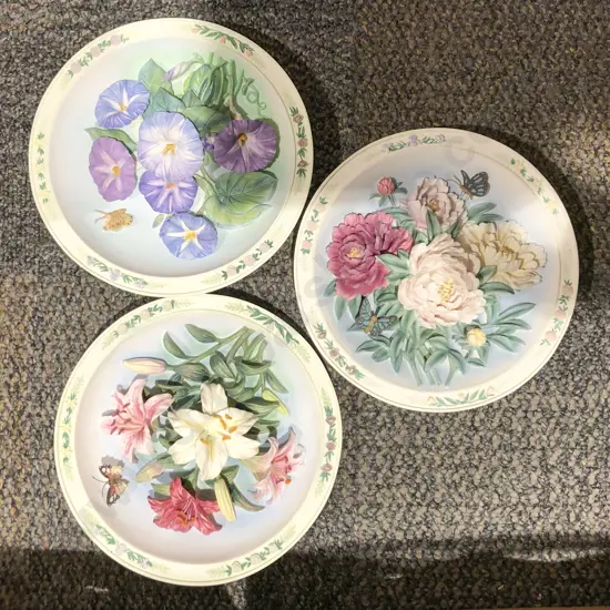 Box Quantity of Assorted Commemorative Plates