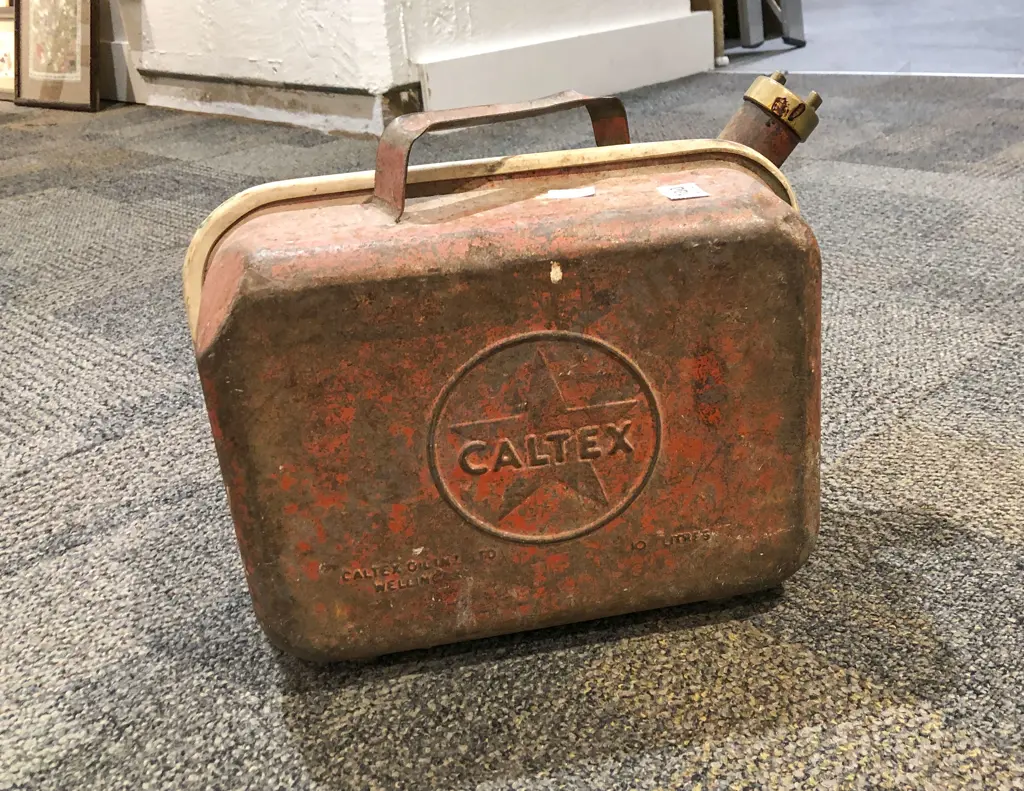 Vintage Caltex Jerry Can Image 1++