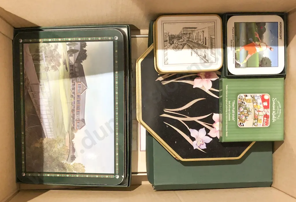 Quantity of Assorted Placemats Etc. Image 1++