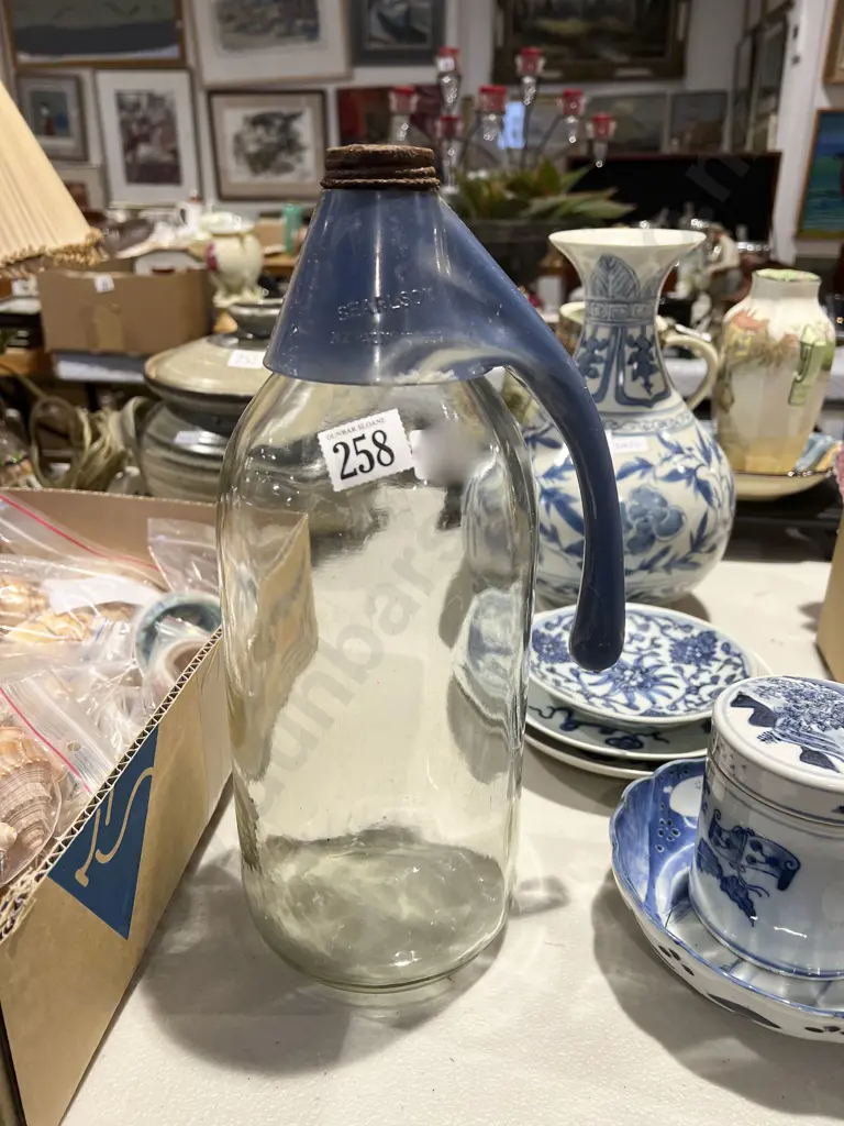 Vintage "Searlson" NZ Bottle Image 1++
