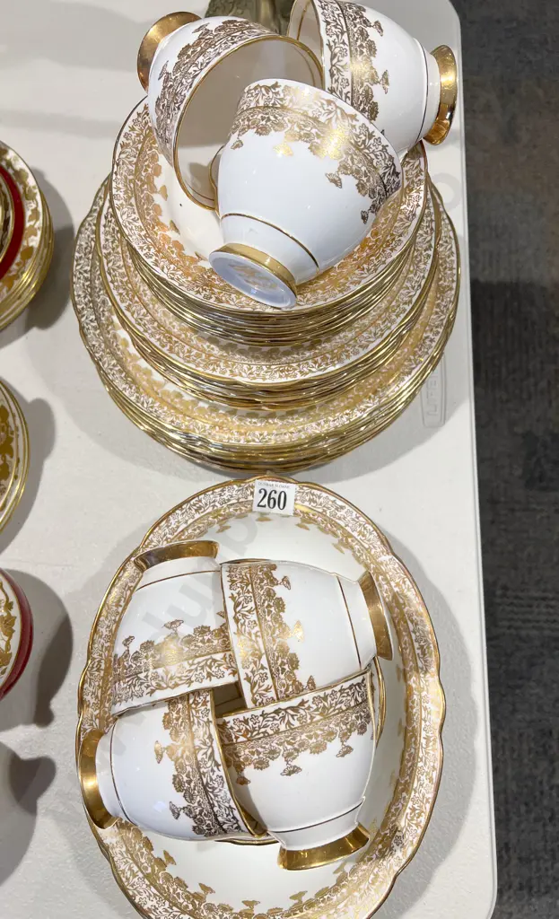 Royal Stafford Part Dinner Set Image 1++