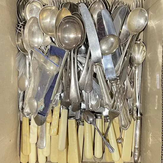 Box of Assorted Cutlery