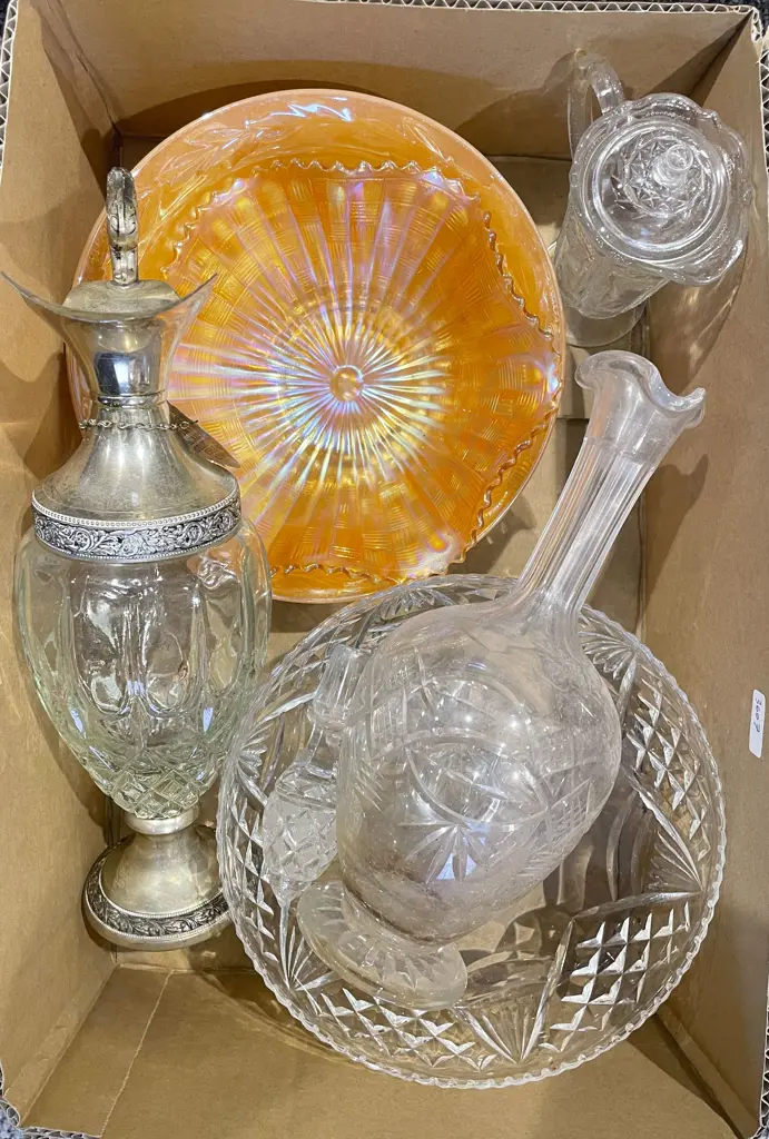 Box of Assorted Crystal and Glassware including Carnival Glass Image 1++