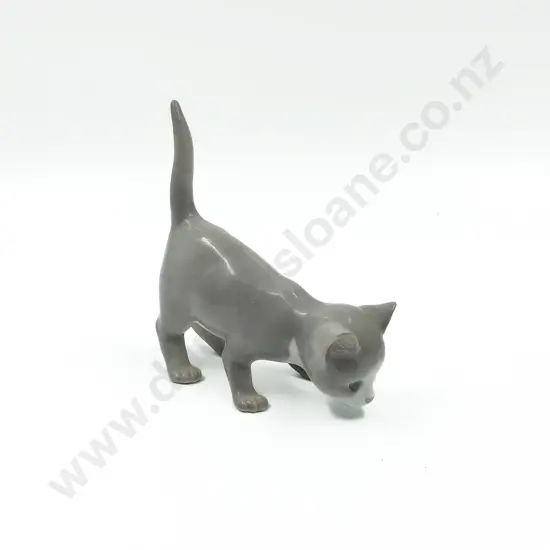 B&G Cat Ornament