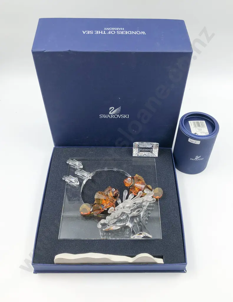 Boxed Swarovski "Wonders of the Sea" Decorative Photo Frame Together with Plaque Image 1++