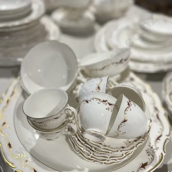 Royal Doulton "Strasbourg" Part Dinner Set