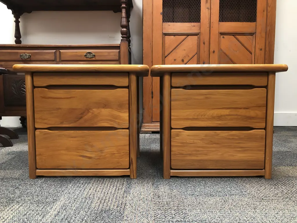 Pair of Solid Heart Rimu Scandinavian Style Bedside Drawers Image 1++