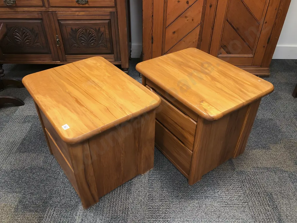 Pair of Solid Heart Rimu Scandinavian Style Bedside Drawers Image 1++