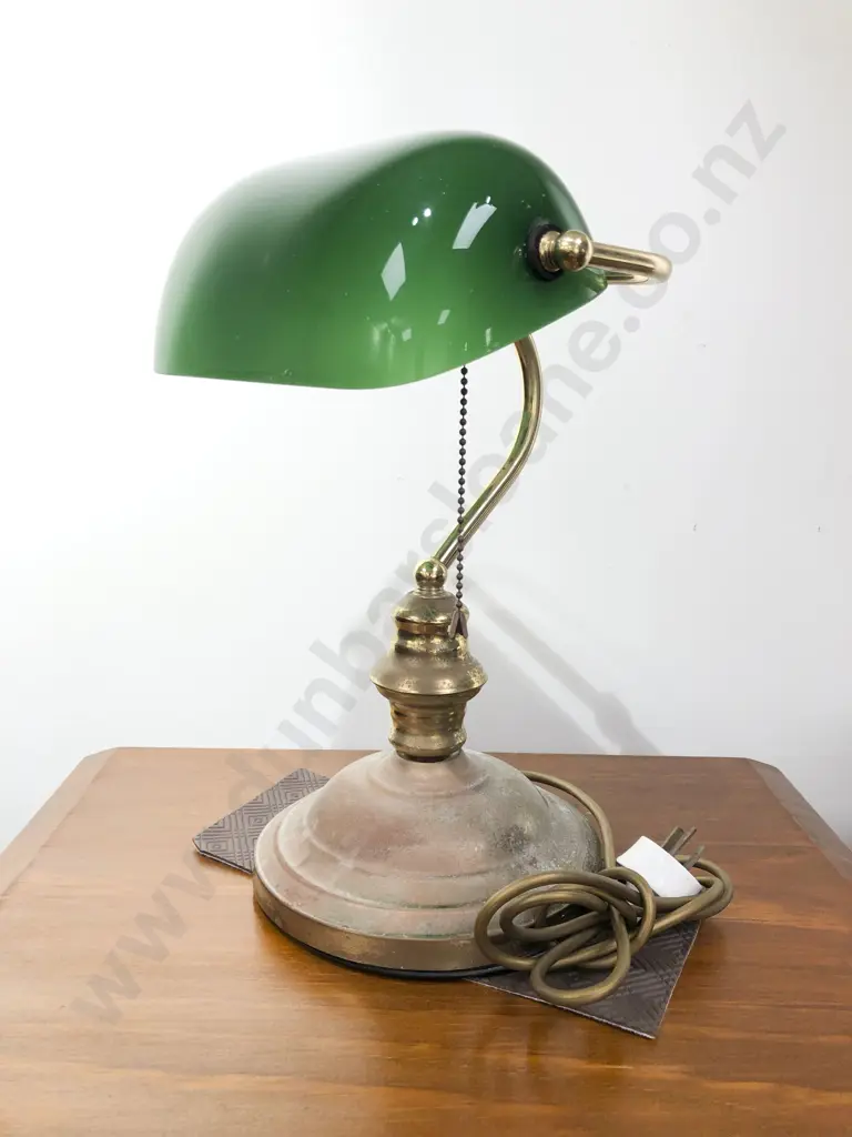 Reproduction Bankers Lamp Image 1++