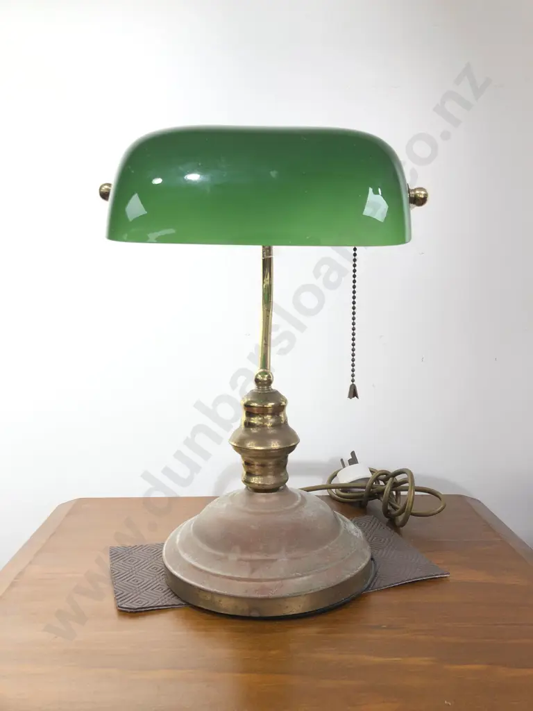 Reproduction Bankers Lamp Image 1++