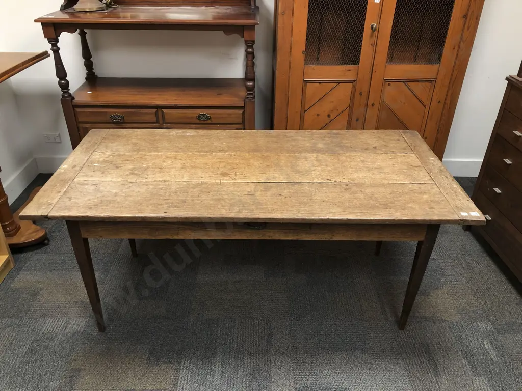 French Style Farmhouse Plank Top Table Image 1++