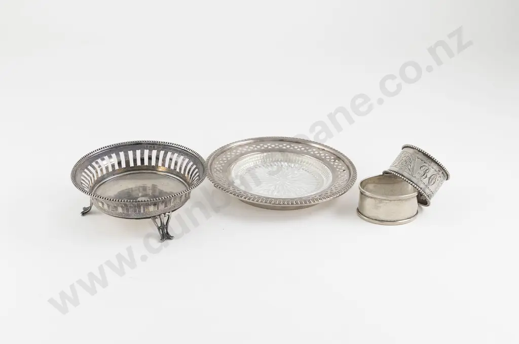 Vict S/S Bon Bon Dish By Walker & Hall Image 1++