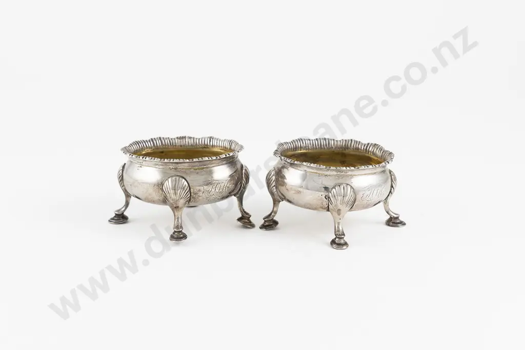 Pair Of Geo III S/S Salts Image 1++