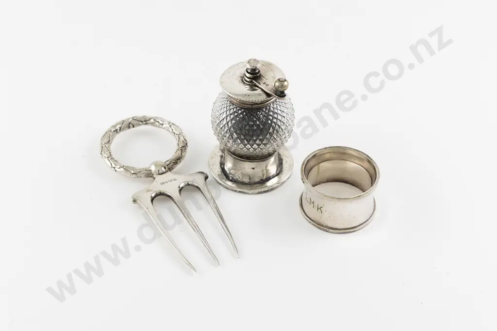 S/S & Cut Glass Pepper Mill Image 1++
