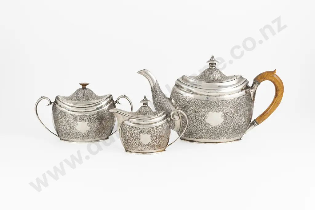 Fine Quality Unmarked Indian Silver 3 Piece Tea Set Image 1++