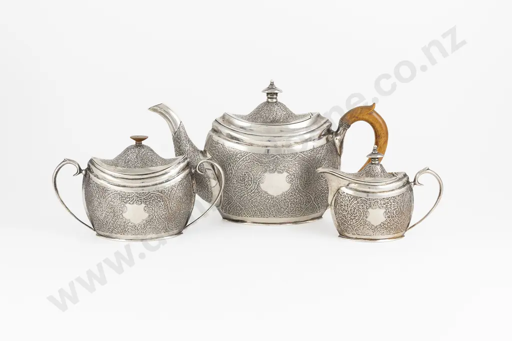 Fine Quality Unmarked Indian Silver 3 Piece Tea Set Image 1++
