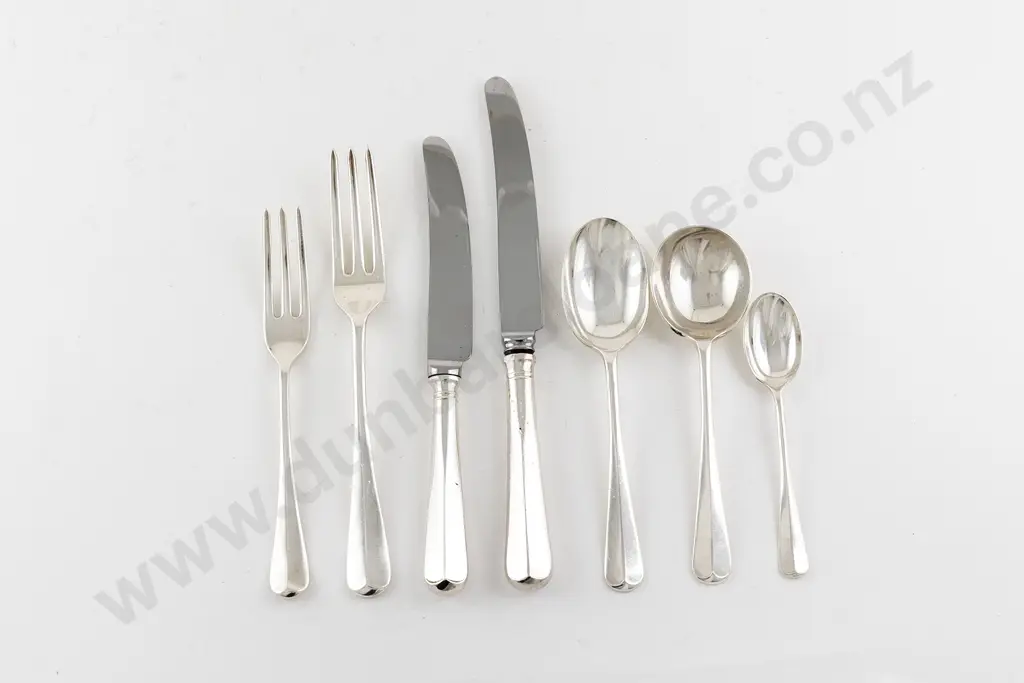 A Large & Impressive 101 Piece S/S Guild Of Handicraft Suite Of Cutlery Image 1++