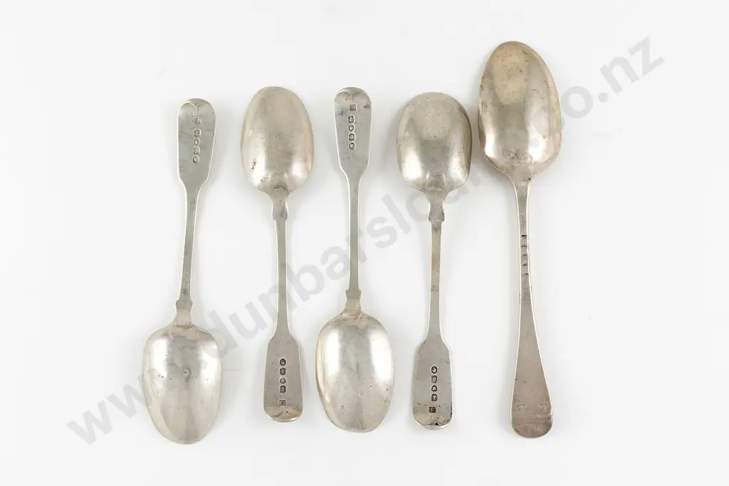 Set Of 4 Vict S/S Dessert Spoons Image 1++