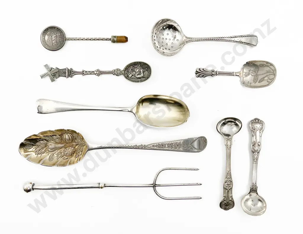 Small Group Of Assorted S/S & Other Cutlery Image 1++