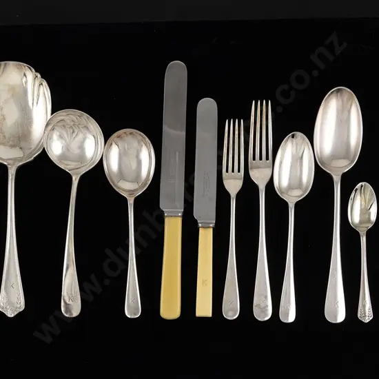 Late Vict Oak Canteen Of S/P Cutlery