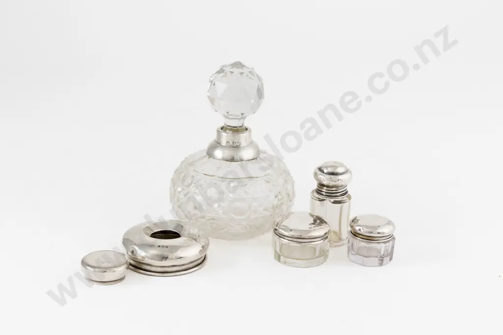 6 Various Dressing Table Items Image 1++