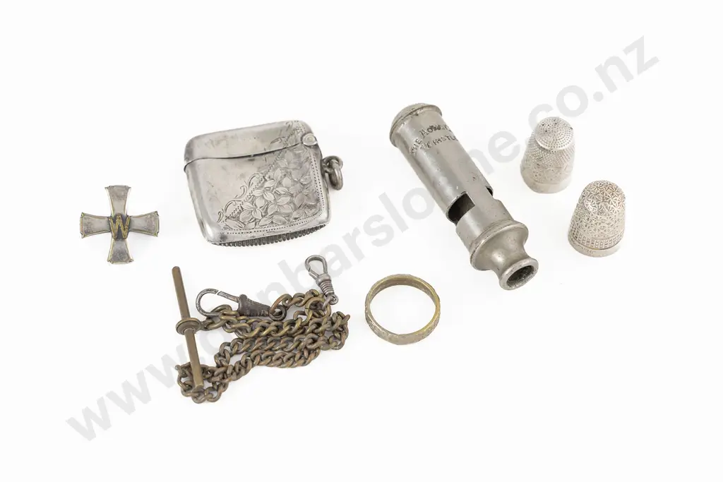 S/S Vesta Case & 2 S/S Thimbles Image 1++
