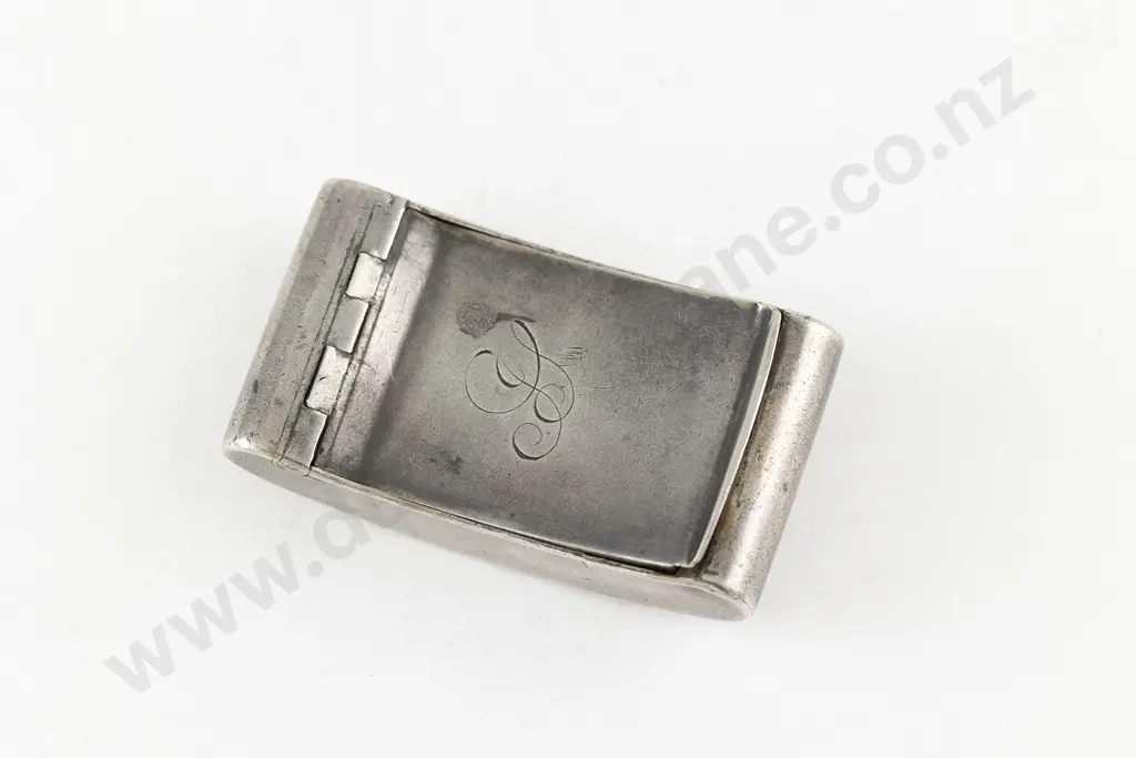 Geo III S/S Snuff Box Image 1++